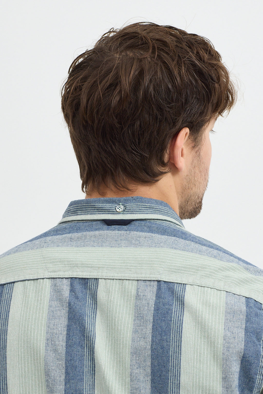 Regular Fit Pamuk Karışımlı Melanj Çizgili Düğmeli Yaka Erkek Gömlek