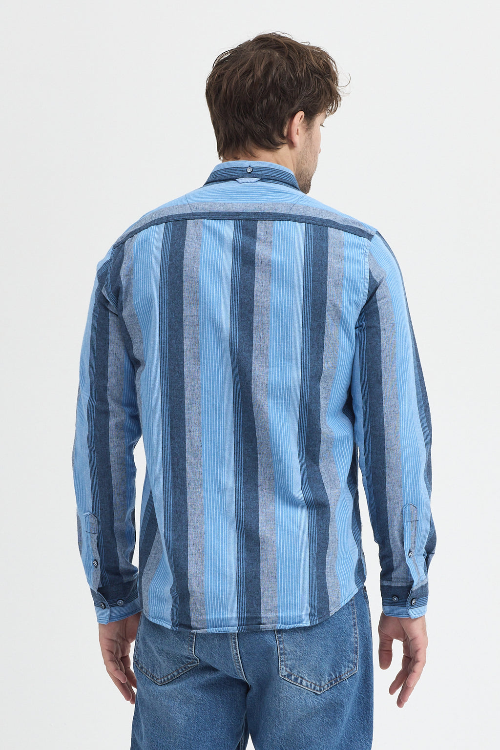 Regular Fit Pamuk Karışımlı Melanj Çizgili Düğmeli Yaka Erkek Gömlek