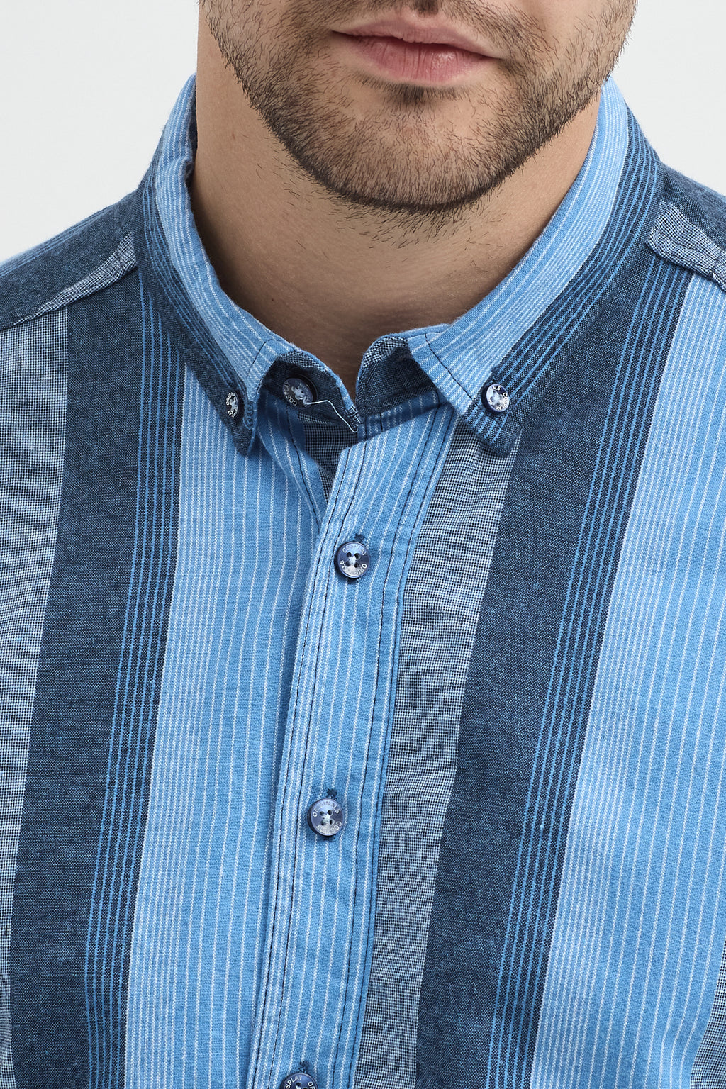 Regular Fit Pamuk Karışımlı Melanj Çizgili Düğmeli Yaka Erkek Gömlek