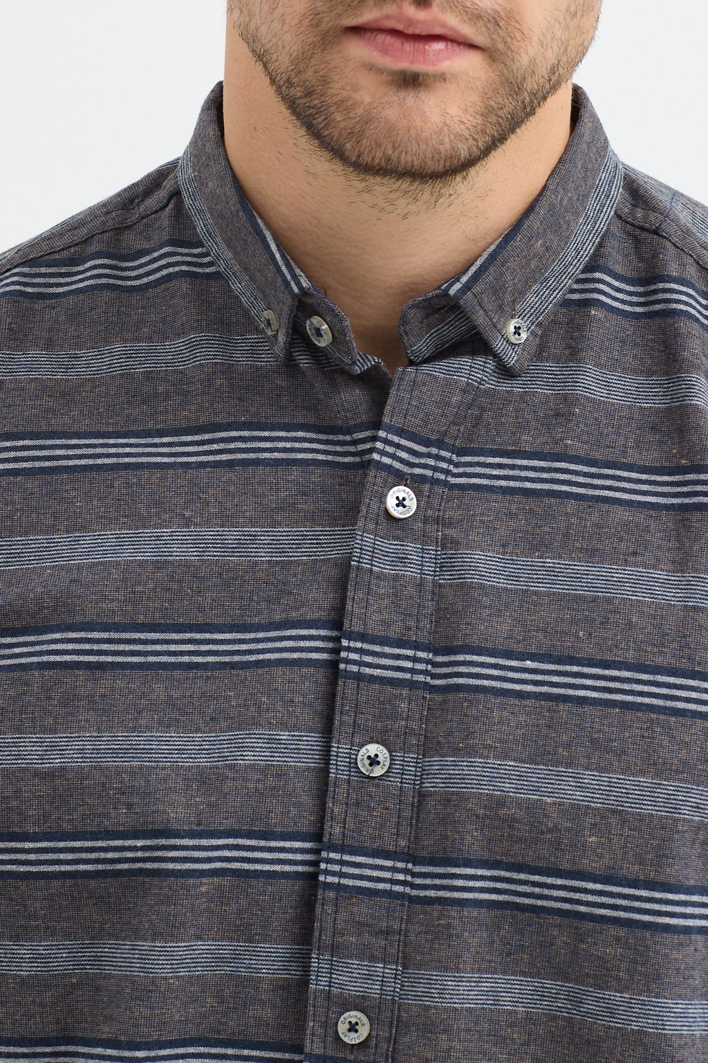 Regular Fit Pamuk Karışımlı Melanj Yatay Çizgili Düğmeli Yaka Gömlek