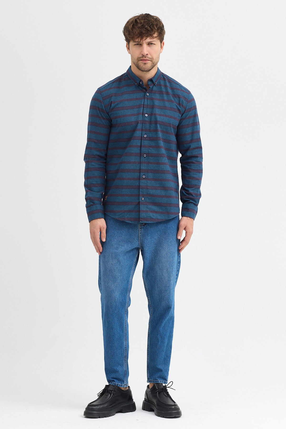 Regular Fit Pamuk Karışımlı Melanj Yatay Çizgili Düğmeli Yaka Gömlek