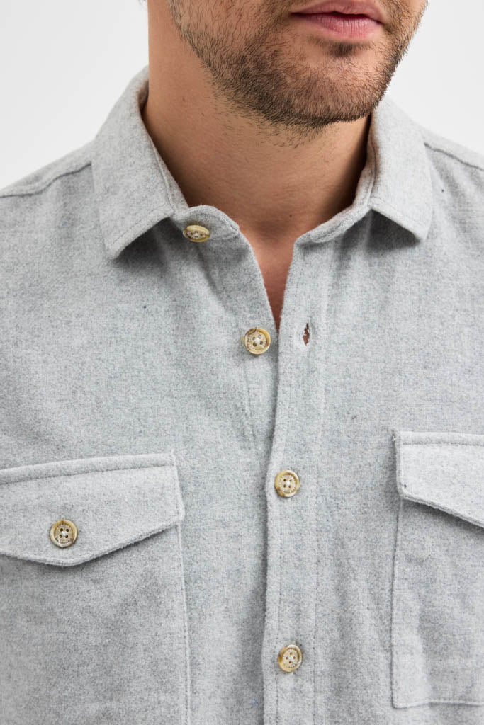 Erkek Rahat Kesim Spor Yaka Oduncu Flanel Çift Cep Kapaklı Kışlık Gömlek