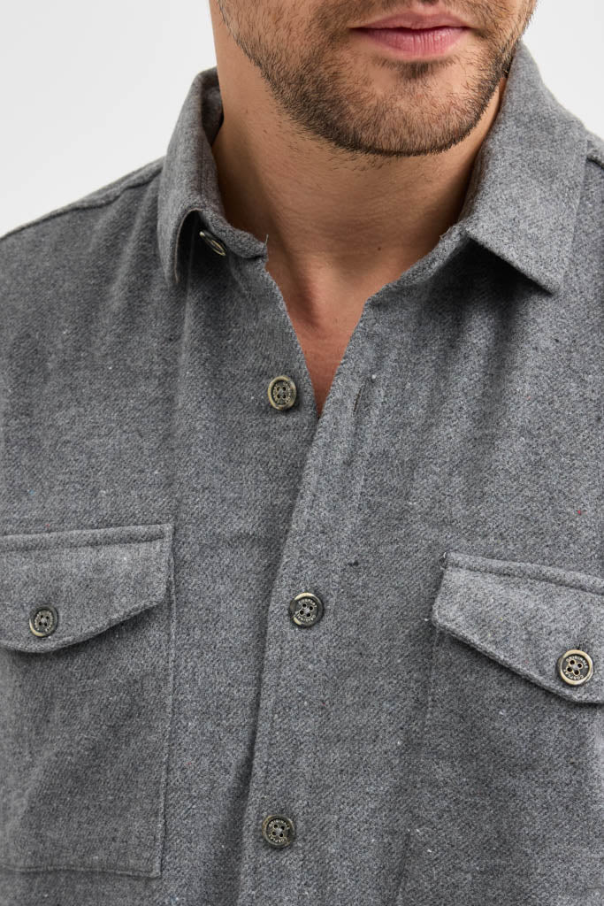 Erkek Rahat Kesim Spor Yaka Oduncu Flanel Çift Cep Kapaklı Kışlık Gömlek